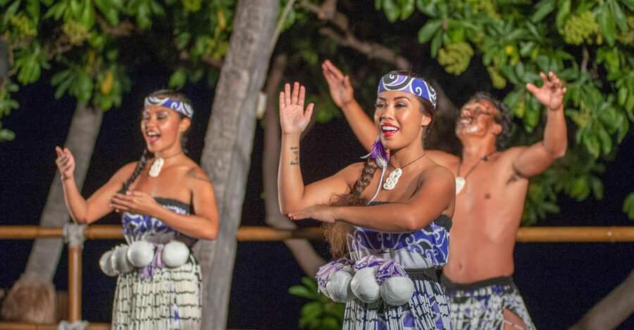 Kailua-Kona: Voyagers of the Pacific Luau with Buffet Dinner - Arriving at Royal Kona Resort at 4:30 PM