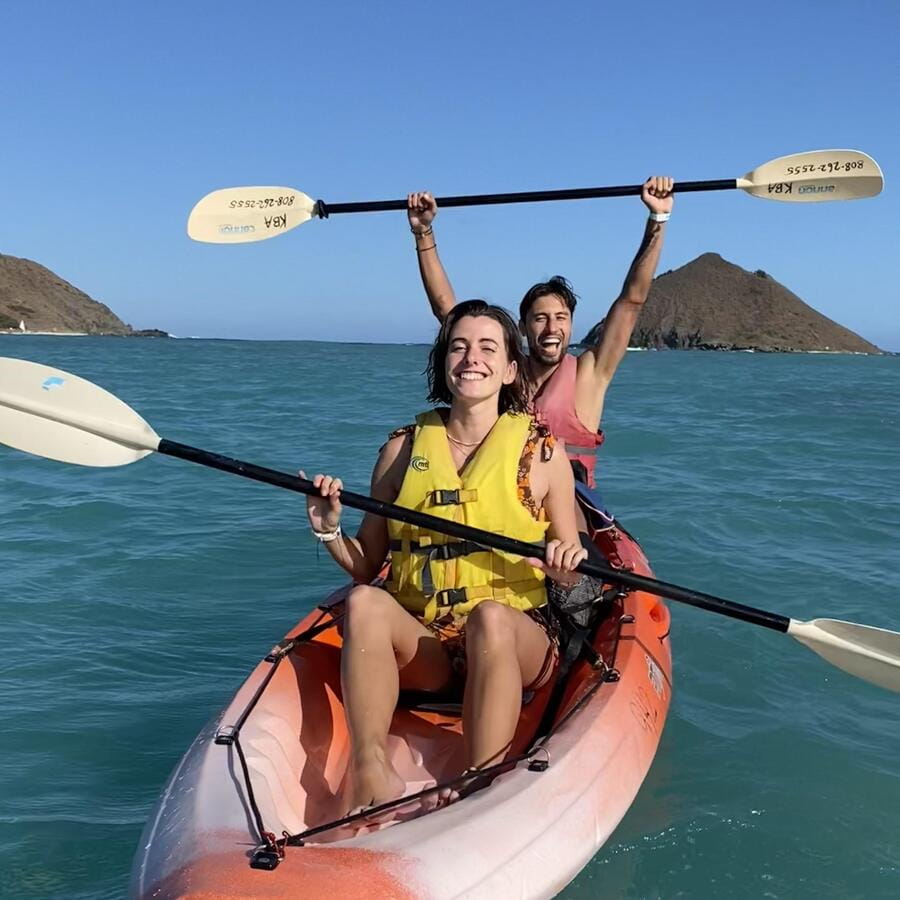 Kailua: Mokulua Islands Guided Kayak and Snorkeling Tour - Paddling across Kailua Bay to the Mokes