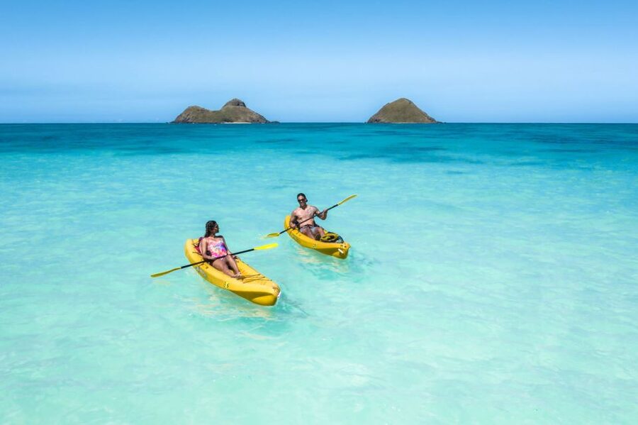 Kailua: Mokulua Islands Guided Kayak and Snorkeling Tour - The return along Lanikai Beach