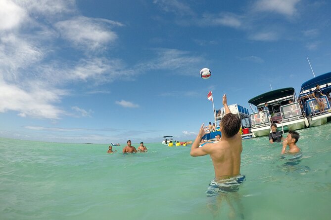 Kaneohe Sandbar Snorkeling Tour - 2nd Tour - Reaching the Kaneohe Bay sandbar