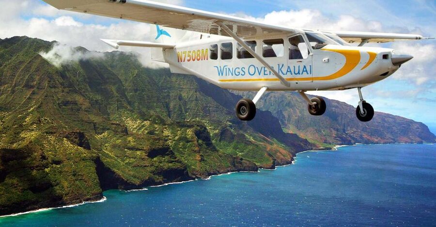 Kauai: Air Tour of Na Pali Coast, Entire Island of Kauai - Whales, dolphins, and seasonal surprises