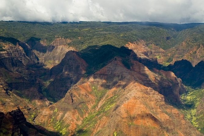 Kauai Airplane Tour: Na Pali Coast, Waterfalls & Window Seats - The Na Pali Coast is the main event