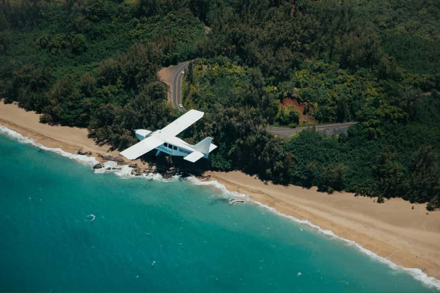 Kauai: Entire Kauai Air Tour with Window Seats - Photos, windows, and the practical view