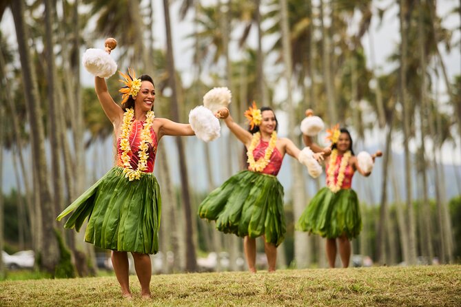 Kauai: Luau Ka Hikina Admission with Dinner and Lei Greeting - The Beachfront Setting on the Sheraton Grounds