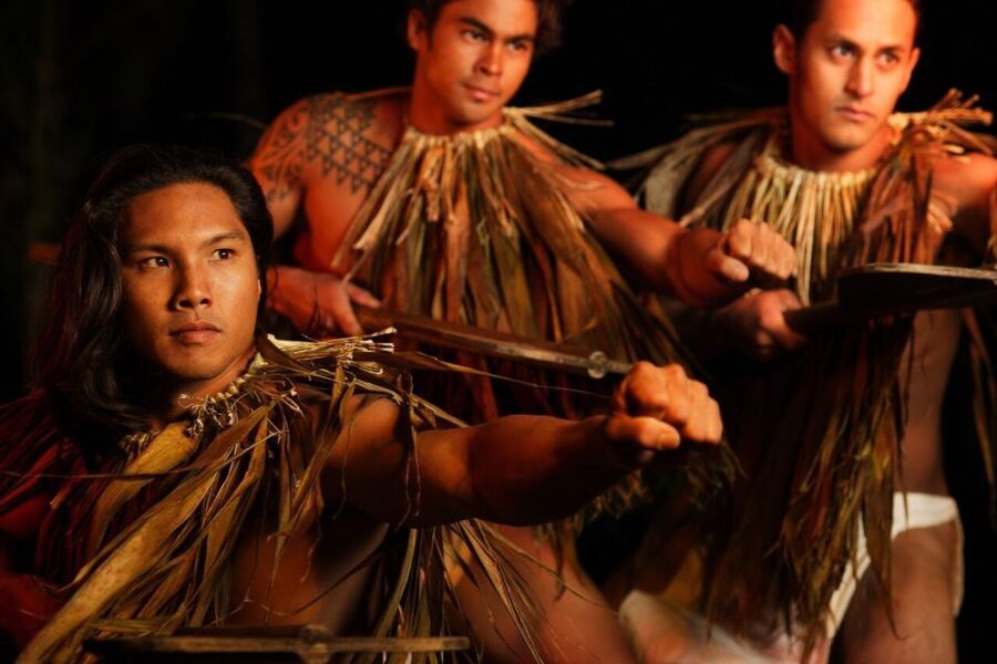 Kauai: Luau Kalamaku with Buffet Dinner & Show - Small details that can improve your evening