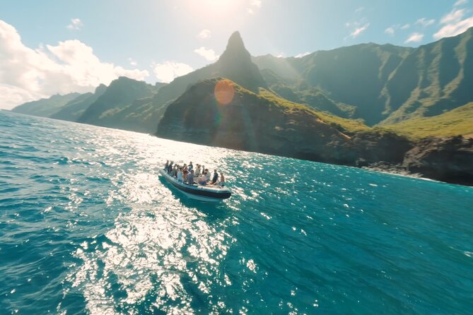 Kauai: Nā Pali Coast Zodiac Raft Expedition and Snorkeling - Snorkeling and the reality of a four-hour ride