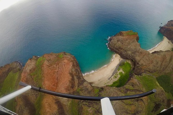 Kauai Private Doors-Off Helicopter: Ultimate Waterfalls & Canyons - A smooth ride, with the normal limits of an open helicopter