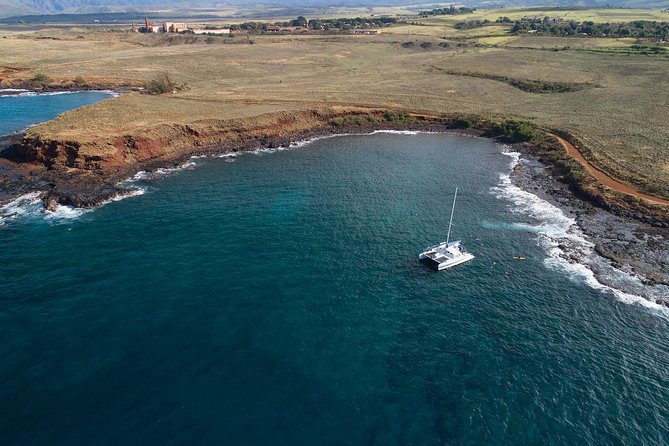 Kauai’s Na Pali Coast Snorkel and Sail Tour - Snorkeling at a calm reef