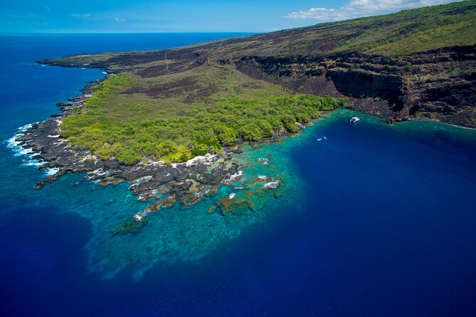 Kealakekua Bay Afternoon Snorkel: Family Fun on the Kona Coast - Entering the Kealakekua Bay Marine Preserve