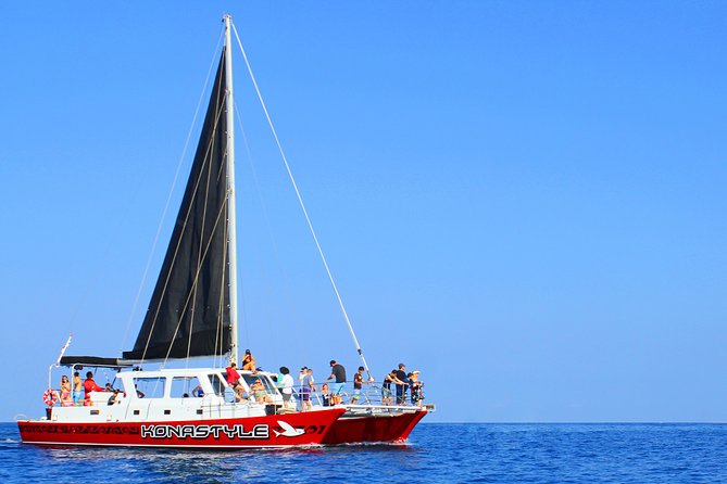 Kealakekua Bay (Captain Cook Monument) Snorkel and Sail Adventure - Sailing the Kona Coast on a Spacious Catamaran