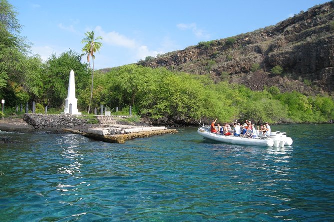 Kealakekua Bay Captain Cook Snorkel Exclusive - Snorkeling at Captain Cook Monument