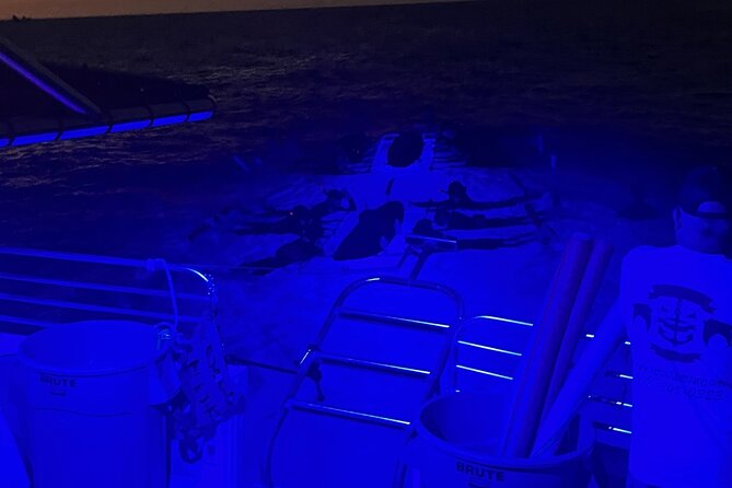 Manta Ray Night Snorkel in Kona - The 4:00 p.m. departure and Kona sunset cruise