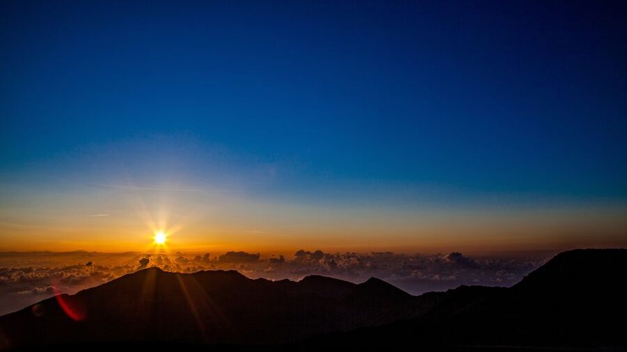 Maui: Haleakala National Park Sunrise Tour - Why Haleakalā sunrise is worth the lost sleep