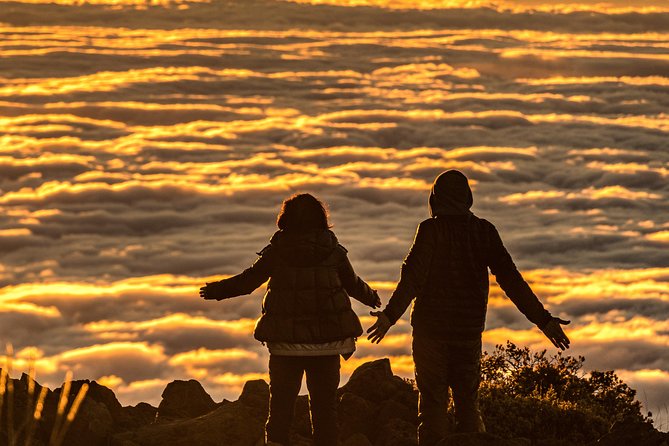 Maui: Majestic Haleakala Sunrise Tour with Pick-up - What the guides add to the morning