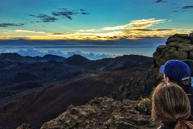 Maui: Majestic Haleakala Sunrise Tour with Pick-up - Waiting for sunrise at Haleakala Crater