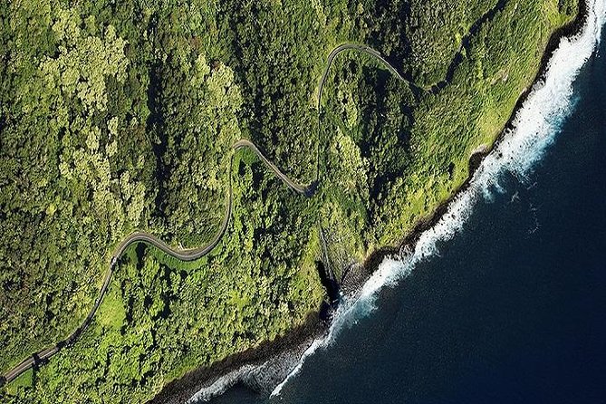 Maui: Road to Hana Deluxe Rainforest and Waterfall Experience - Pua‘a Ka‘a offers a quick waterfall pause