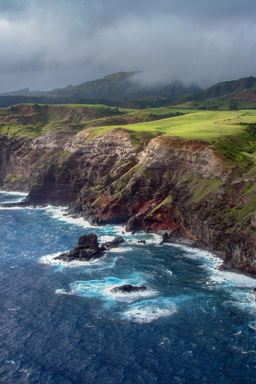 Maui: Waterfalls of West Maui and Molokai Helicopter Tour - Kahakuloa Bay and a remote coastline