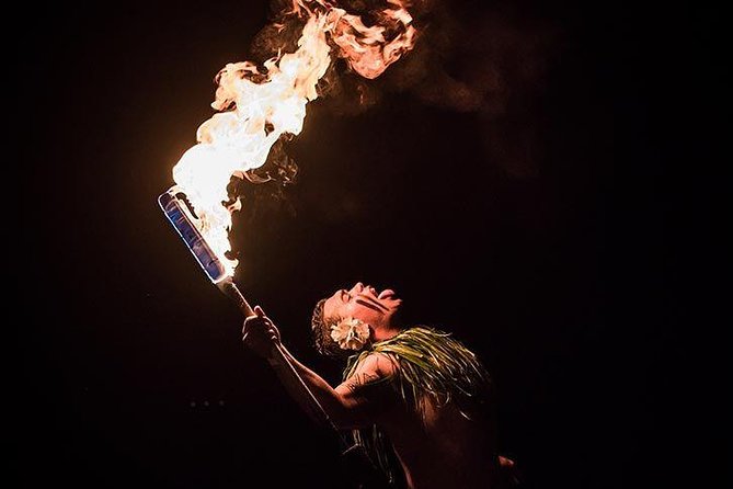 Myths of Maui Luau Dinner and Show - Food, Drinks, and Service: What to Expect