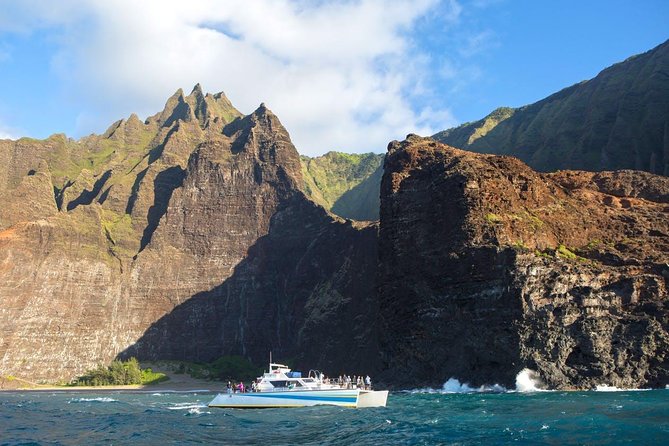 Ni'ihau and Na Pali Coast Snorkel Boat Tour - What snorkeling near Lehua and Ni’ihau can offer