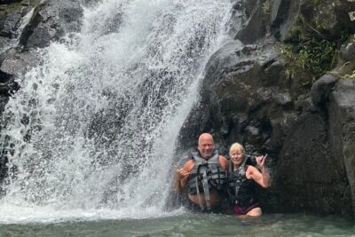 Oahu Circle Island Tour with Waimea Waterfall