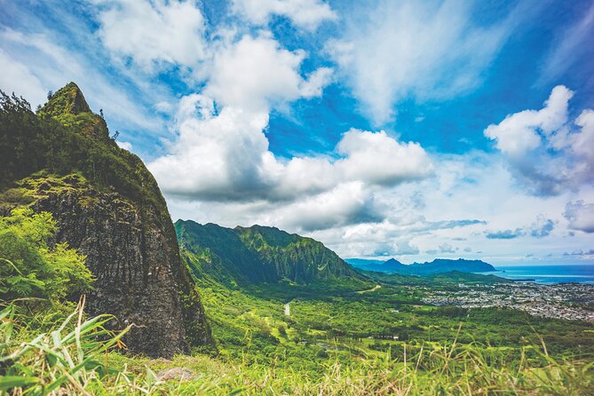 Oahu Deluxe Grand Circle Island Tour - Why this full-day Oahu loop works