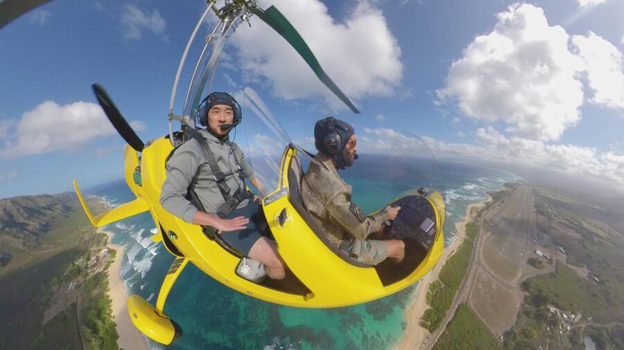 Oahu: Gyroplane Flight over North Shore of Oahu Hawaii - Thirty minutes above the North Shore