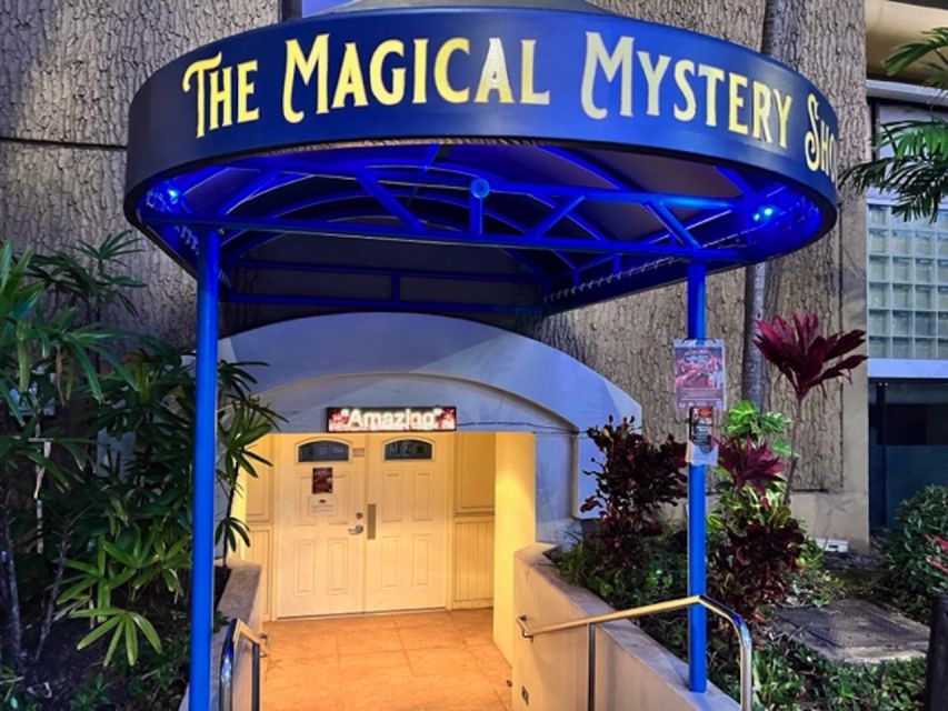 Oahu: Hilton Waikiki Beach Hotel Magical Mystery Show - Should you book it?