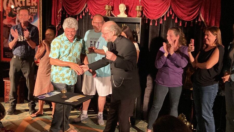 Oahu: Hilton Waikiki Beach Hotel Magical Mystery Show - Who should book the Magical Mystery Show?