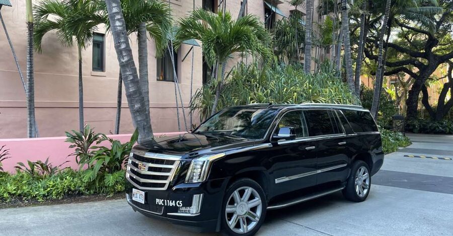 Oahu: Honolulu Airport Private by Escalade SUV - The ride from the airport to Waikiki