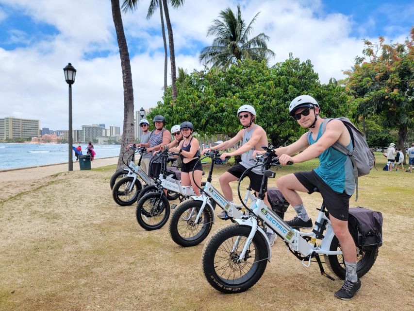 Oahu: Honolulu E-Bike Ride and Diamond Head Hike - Locking the bikes and starting the Diamond Head trail