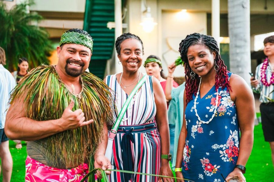 Oahu: Ka Moana Luau Dinner and Show at Aloha Tower - Should you book Ka Moana Luau?