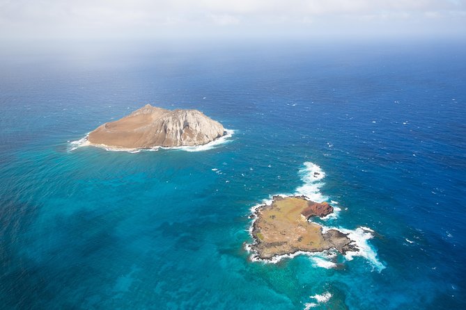 Oahu: Magnum PI Hughes 500 4-Passenger Doors-Off Helicopters - Seating, weight rules, and the small-aircraft experience