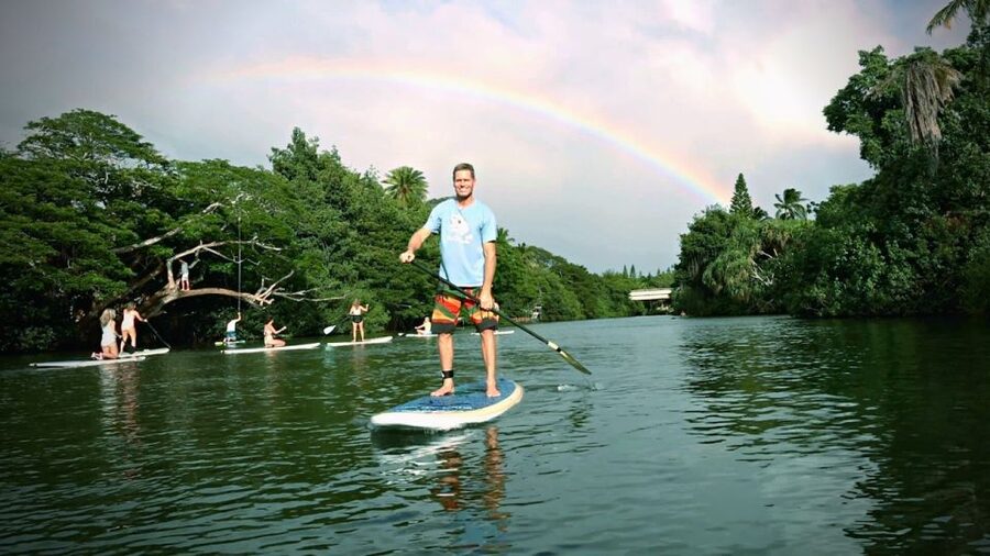 Oahu: North Shore Haleiwa Paddleboard River Adventure - How this compares with a busy beach activity
