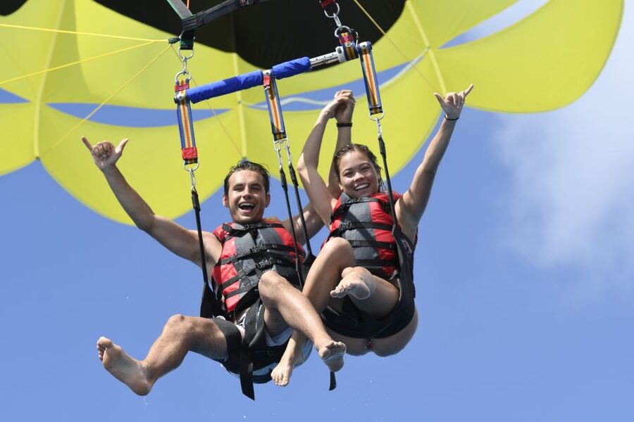 Oahu: Parasail on Maunalua Bay with Diamond Head Views - What $97 buys you
