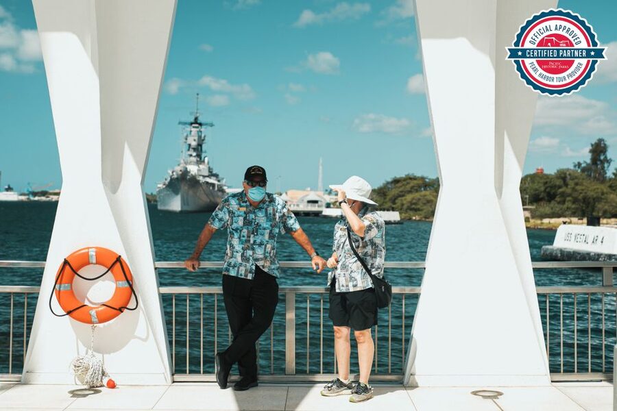 Oahu: Pearl Harbor Tour with USS Arizona Memorial - Crossing to the USS Arizona Memorial