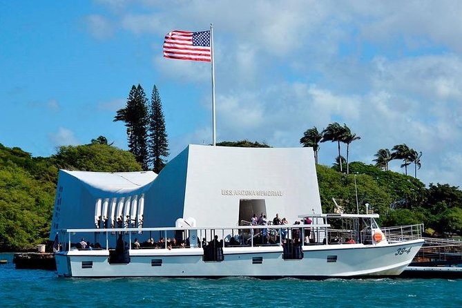 Oahu: Pearl Harbor USS Arizona Memorial & Battleship Missouri - Aboard the USS Missouri, the Mighty Mo