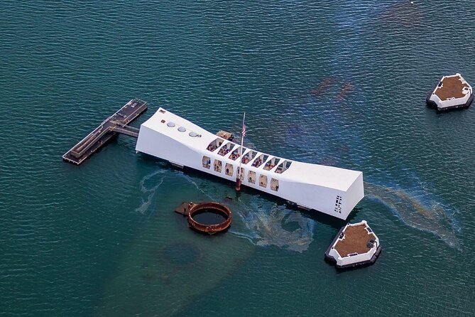 Oahu: Pearl Harbor USS Arizona Memorial Small Group Tour - Pearl Harbor in four hours: what this tour really delivers
