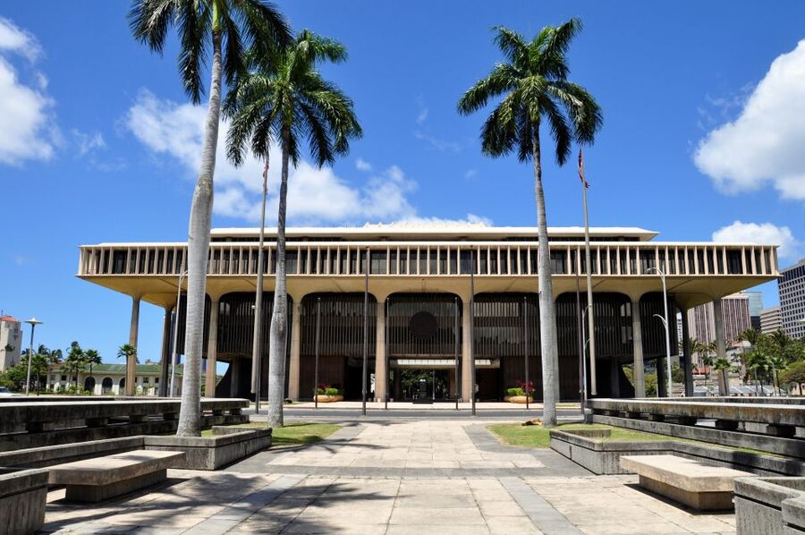 Oahu: Pearl Harbor, USS Arizona, Might Mo, & Honolulu Tour - The USS Arizona boat ride comes with an important warning