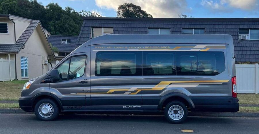 Oahu: Private Transfer to/from Honolulu Airport - Waikiki - Finding your driver at Terminal 1