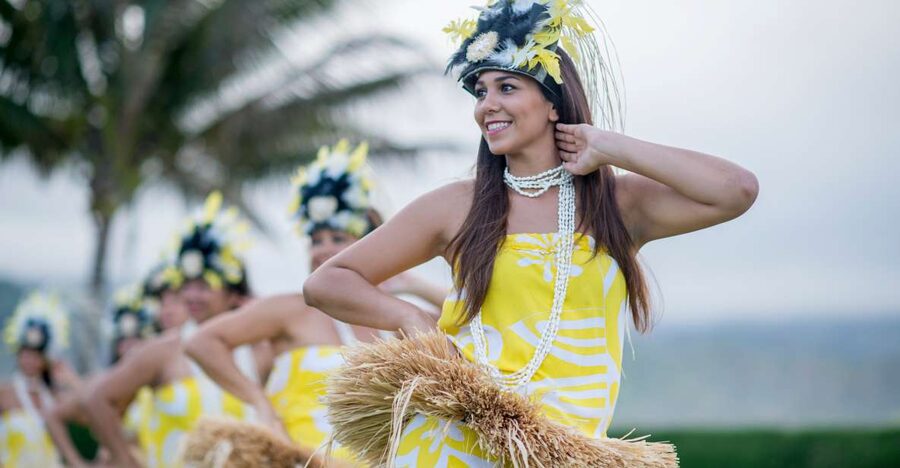 Oahu: Queens Waikiki Luau - Who will enjoy Queens Waikiki Luau most?
