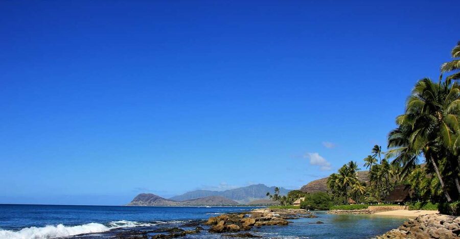 Oahu: Snorkel & Sailing Adventure along Ko Olina Coast - Picking between sailing days and power days