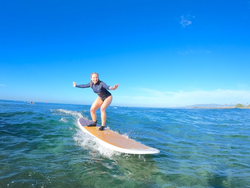 Oahu: Surfing Lessons for 2 People - More than 70 minutes in the Pacific