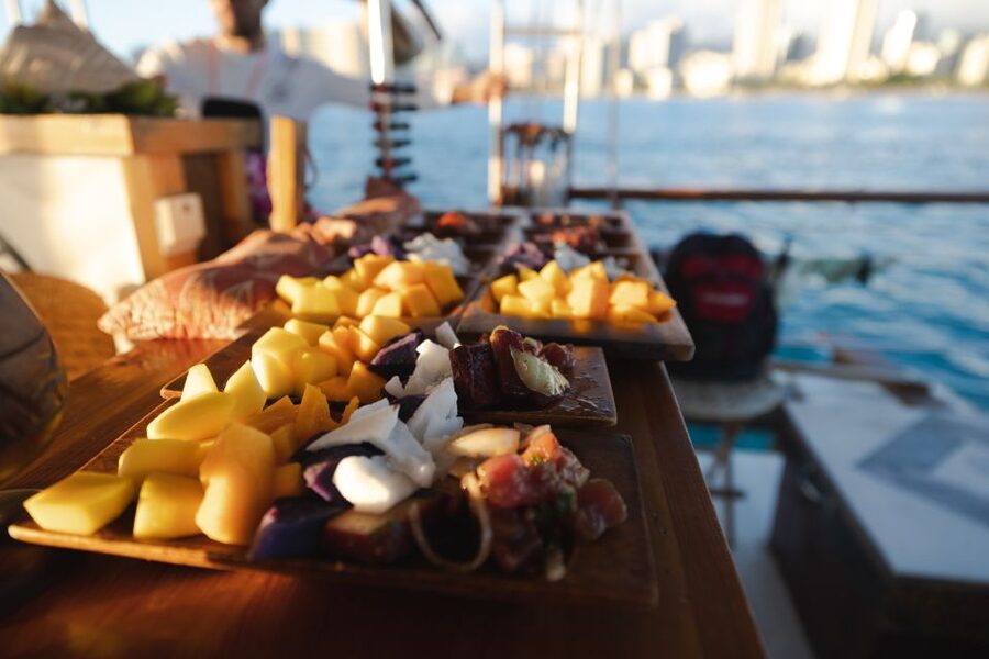 Oahu: Traditional Canoe Sunset Cruise with Dinner - Why this canoe trip feels different from a standard sunset cruise