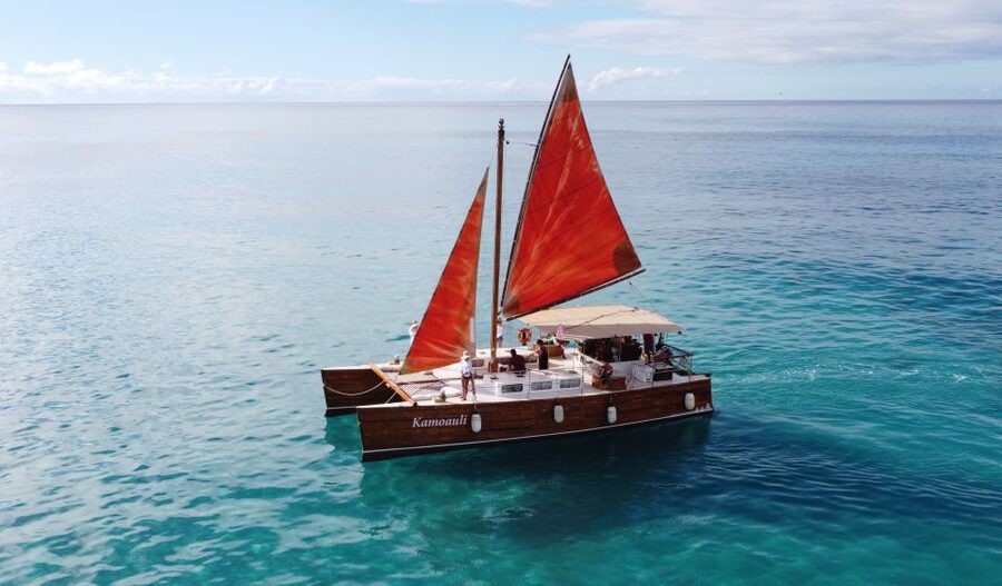 Oahu: Traditional Canoe Sunset Cruise with Dinner - Sailing from Kewalo Basin toward Diamond Head