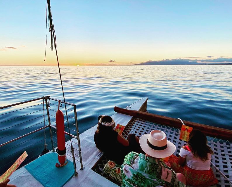 Oahu: Traditional Canoe Sunset Cruise with Dinner - Who will enjoy this Oahu experience most