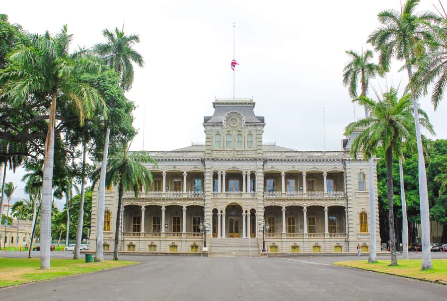 Oahu: USS Arizona Memorial and City Highlights Tour - The city tour gives Pearl Harbor a wider setting