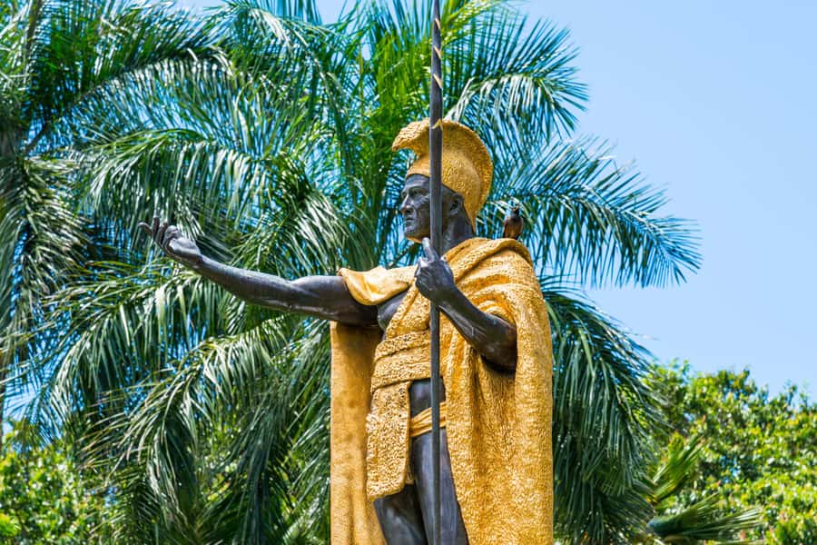 Oahu: USS Arizona Memorial and City Highlights Tour - What the guide adds to the day