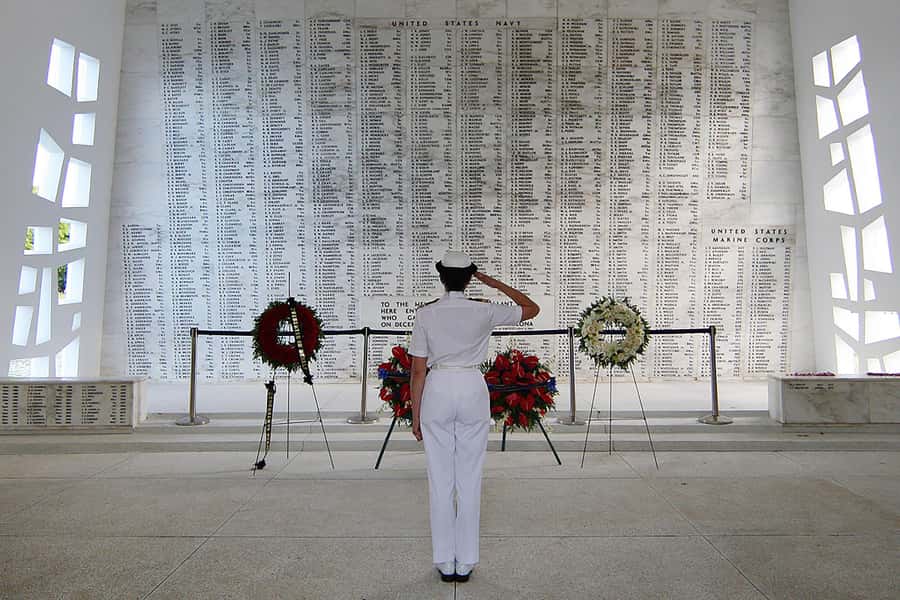 Oahu: USS Arizona Memorial and City Highlights Tour - Should you book the USS Arizona and city tour?