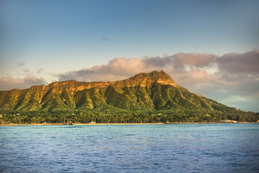 Oahu: Waikiki Glass Bottom Boat Sunset Cruise - Diamond Head at the golden hour