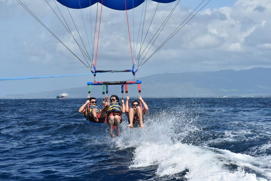 Oahu: Waikiki Parasailing - Smart planning for weather and cancellation